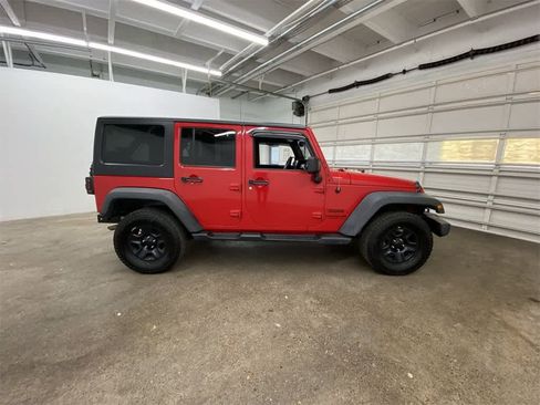 Used 2014 Jeep Wrangler Unlimited Sport w/ Quick Order Package 24S image 7