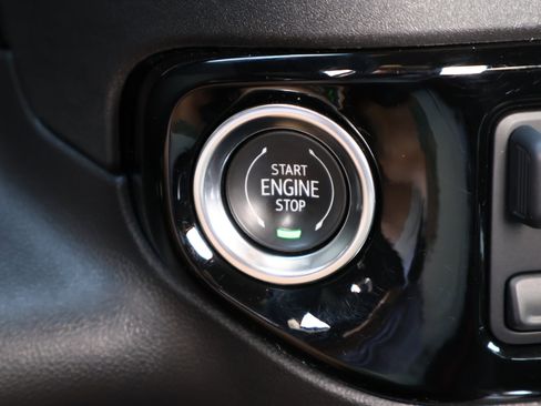 Certified 2023 GMC Sierra 1500 SLT w/ SLT Premium Plus Package image 19