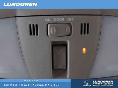 Used 2012 Nissan Rogue SL AWD/4WD image 27