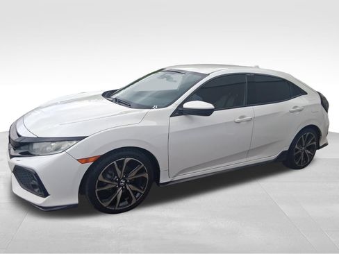 Used 2018 Honda Civic Sport image 1
