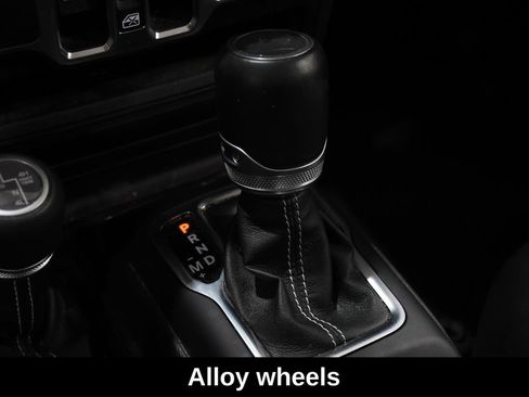 Used 2023 Jeep Wrangler Unlimited Sahara w/ Cold Weather Group AWD/4WD image 25