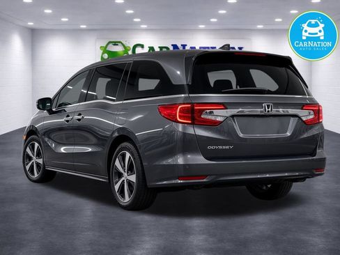 Used 2018 Honda Odyssey Touring image 5