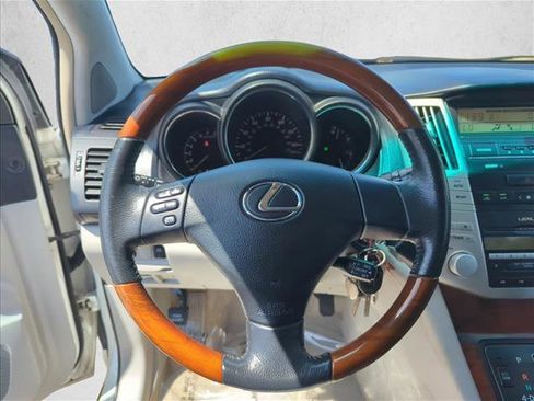 Used 2004 Lexus RX 330 FWD image 16