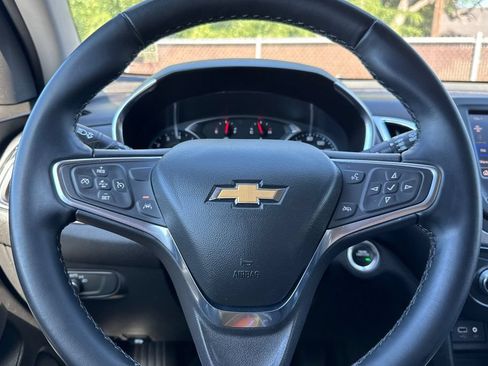 Used 2024 Chevrolet Equinox LT AWD/4WD image 27