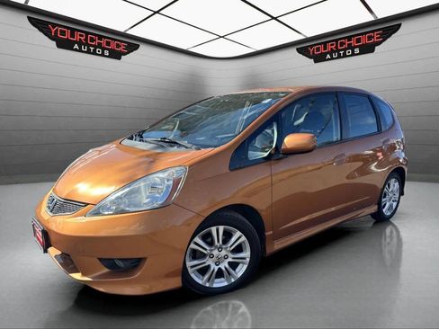 Used 2010 Honda Fit Sport image 1