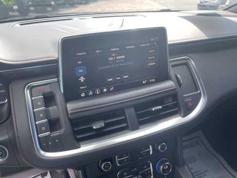 Used 2021 Chevrolet Suburban RST w/ Luxury Package RWD image 20