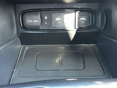Used 2020 Hyundai Santa Fe Limited FWD image 27