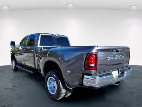 New 2026 RAM 3500 Tradesman AWD/4WD image 7