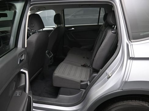 Used 2022 Volkswagen Tiguan S FWD image 26