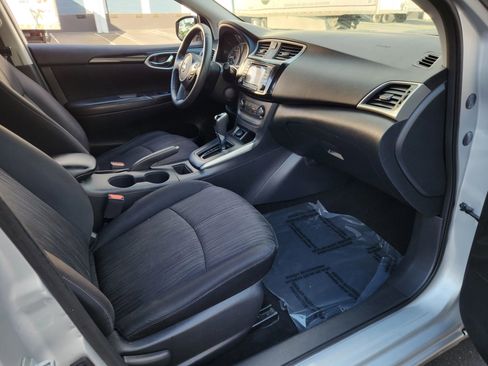 Used 2017 Nissan Sentra SV FWD image 16