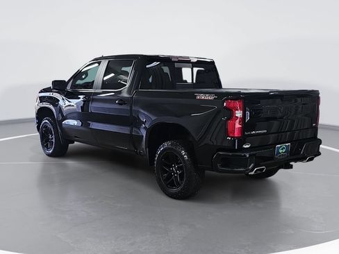 Used 2020 Chevrolet Silverado 1500 LT Trail Boss AWD/4WD image 6