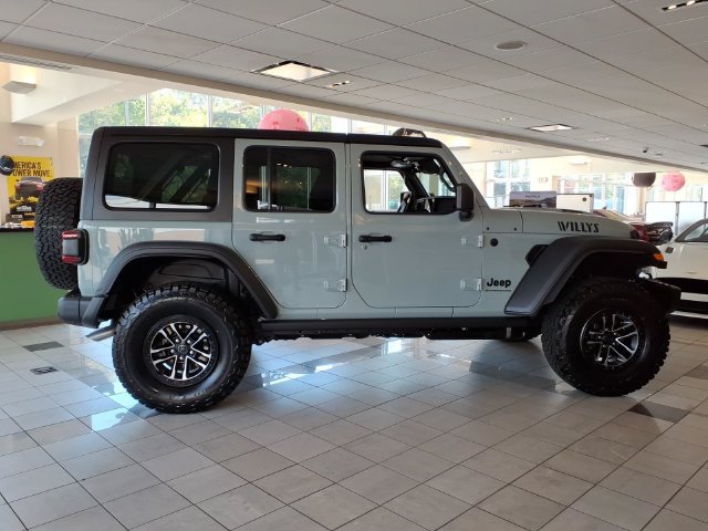 New 2027 Jeep Wrangler Unlimited Rubicon 392 AWD/4WD image 7