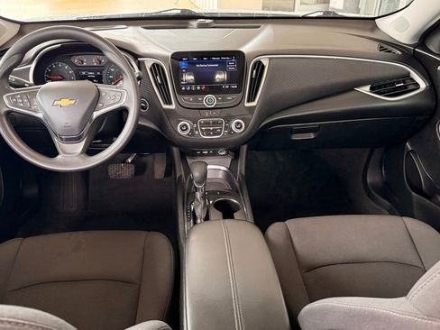 Used 2024 Chevrolet Malibu LT FWD image 23