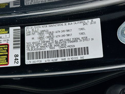 New 2025 Toyota Tacoma SR5 image 31