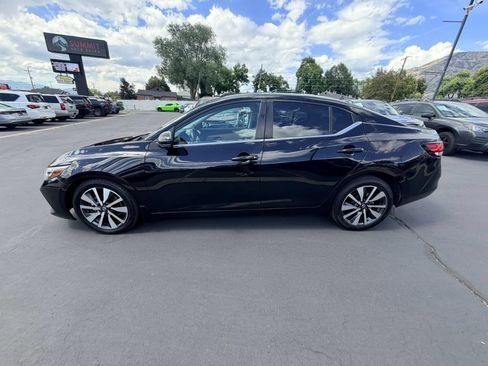 Used 2020 Nissan Sentra SV w/ SV Premium Package FWD image 7