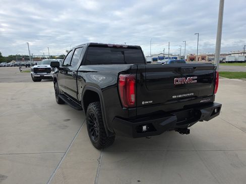 Used 2022 GMC Sierra 1500 AT4X AWD/4WD image 19