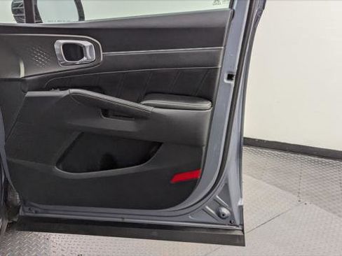 Used 2022 Kia Sorento SX image 24