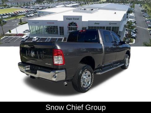 Used 2024 RAM 2500 Tradesman w/ Chrome Appearance Group AWD/4WD image 5