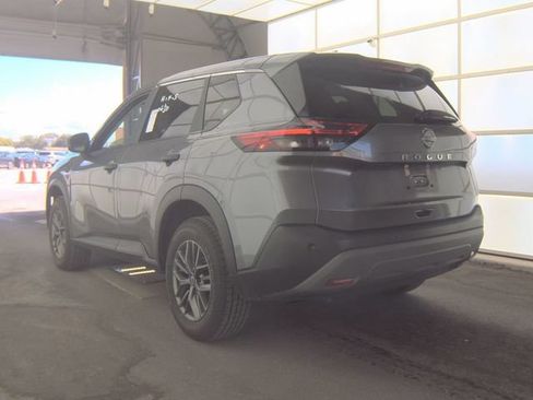 Used 2023 Nissan Rogue S FWD image 4