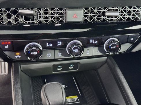 Used 2025 Honda Accord Sport image 16