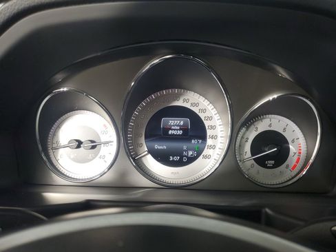 Used 2015 Mercedes-Benz GLK 350 2WD image 24