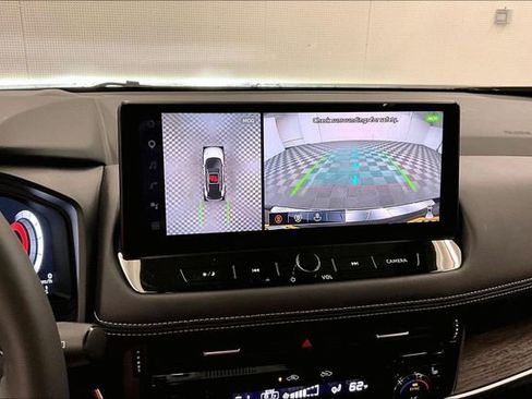 Used 2025 Nissan Rogue Platinum w/ Platinum Premium Package image 30