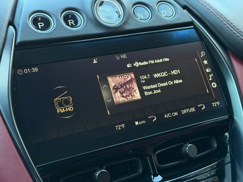 Used 2021 Aston Martin DBX image 29