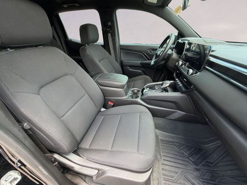 Used 2024 GMC Canyon Elevation RWD image 15