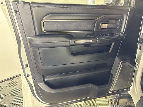 Used 2019 RAM 2500 Limited image 10