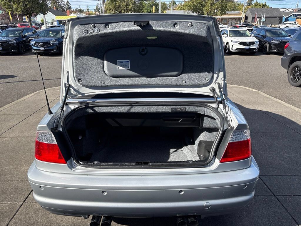 Used 2003 BMW M3 Convertible RWD image 8