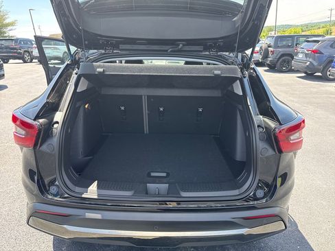New 2026 Chevrolet Trax ACTIV w/ Driver Confidence Package FWD image 22