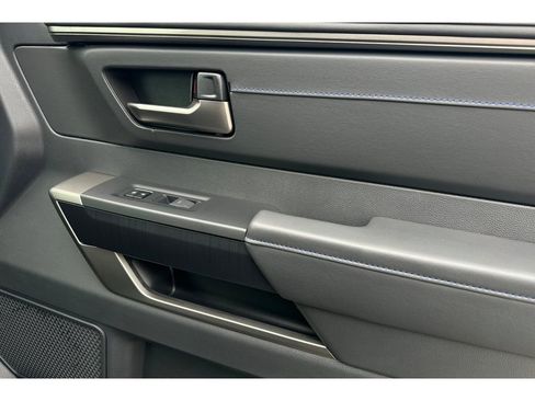 New 2026 Toyota Tundra Platinum image 18