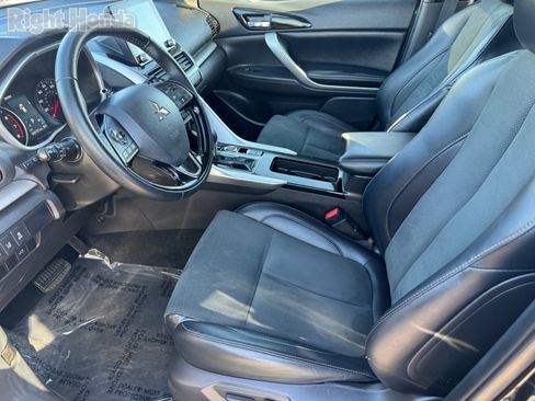 Used 2024 Mitsubishi Eclipse Cross SE image 16