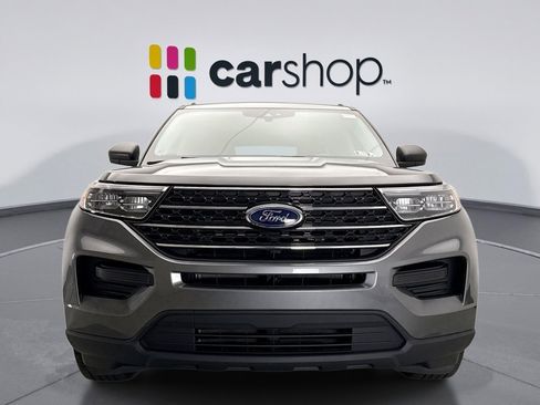 Used 2023 Ford Explorer XLT image 8