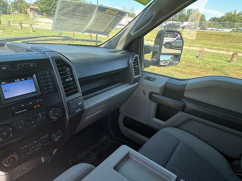 Used 2022 Ford F350 XL w/ Power Equipment Group AWD/4WD image 13