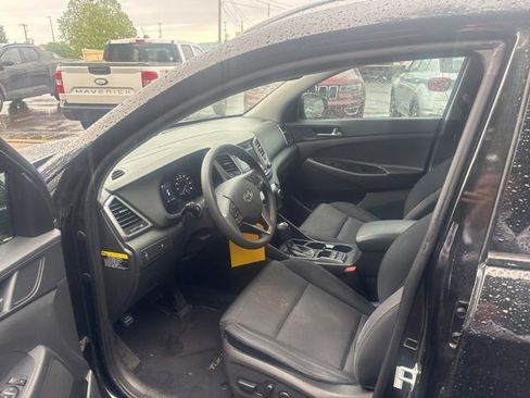 Used 2016 Hyundai Tucson SE w/ Option Group 02 AWD/4WD image 8