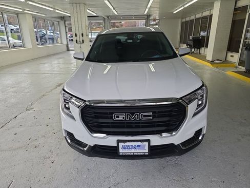 Certified 2022 GMC Terrain SLE image 8