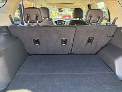 Used 2019 GMC Terrain Denali w/ Advanced Safety Package image 29