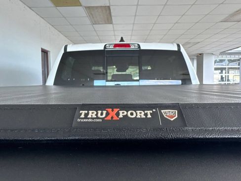 Used 2019 RAM 1500 Limited AWD/4WD image 7