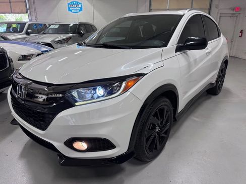 Used 2021 Honda HR-V Sport image 7