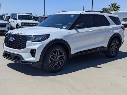 New 2026 Ford Explorer ST-Line RWD image 5