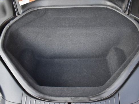Used 2016 Tesla Model S AWD image 45