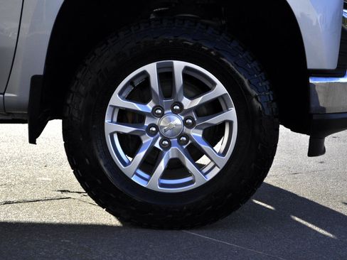 Used 2019 Chevrolet Silverado 1500 LT w/ All-Star Edition image 13