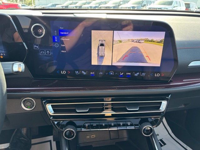 Certified 2026 Chevrolet Traverse RS AWD/4WD image 15