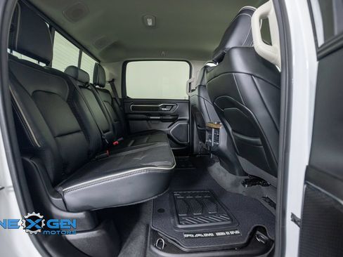 Used 2022 RAM 1500 Laramie AWD/4WD image 40