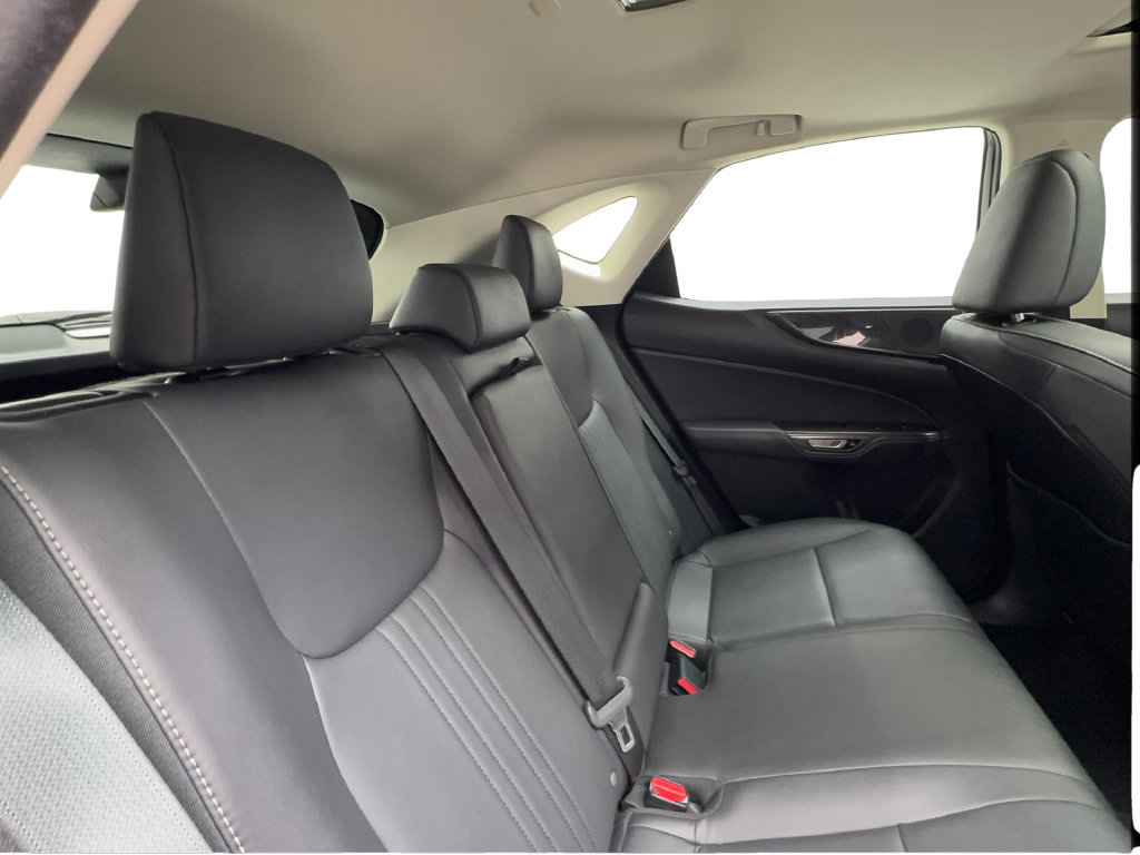 Used 2022 Lexus NX 350 AWD image 32