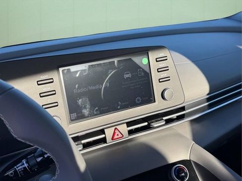 New 2026 Hyundai Elantra Sport FWD image 30