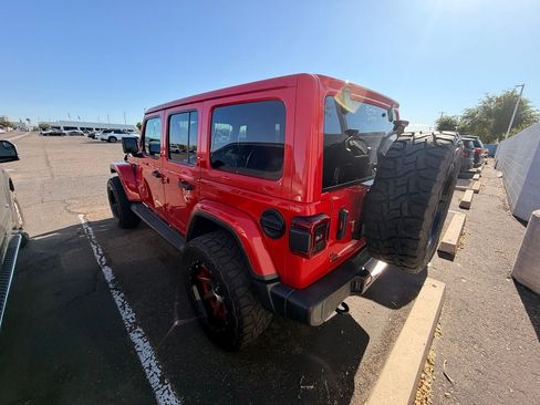 Used 2020 Jeep Wrangler Unlimited Sahara AWD/4WD image 6
