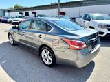Used 2015 Nissan Altima 2.5 SV w/ Convenience Package image 4