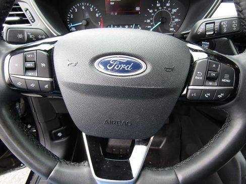 Used 2022 Ford Escape SEL AWD/4WD image 18